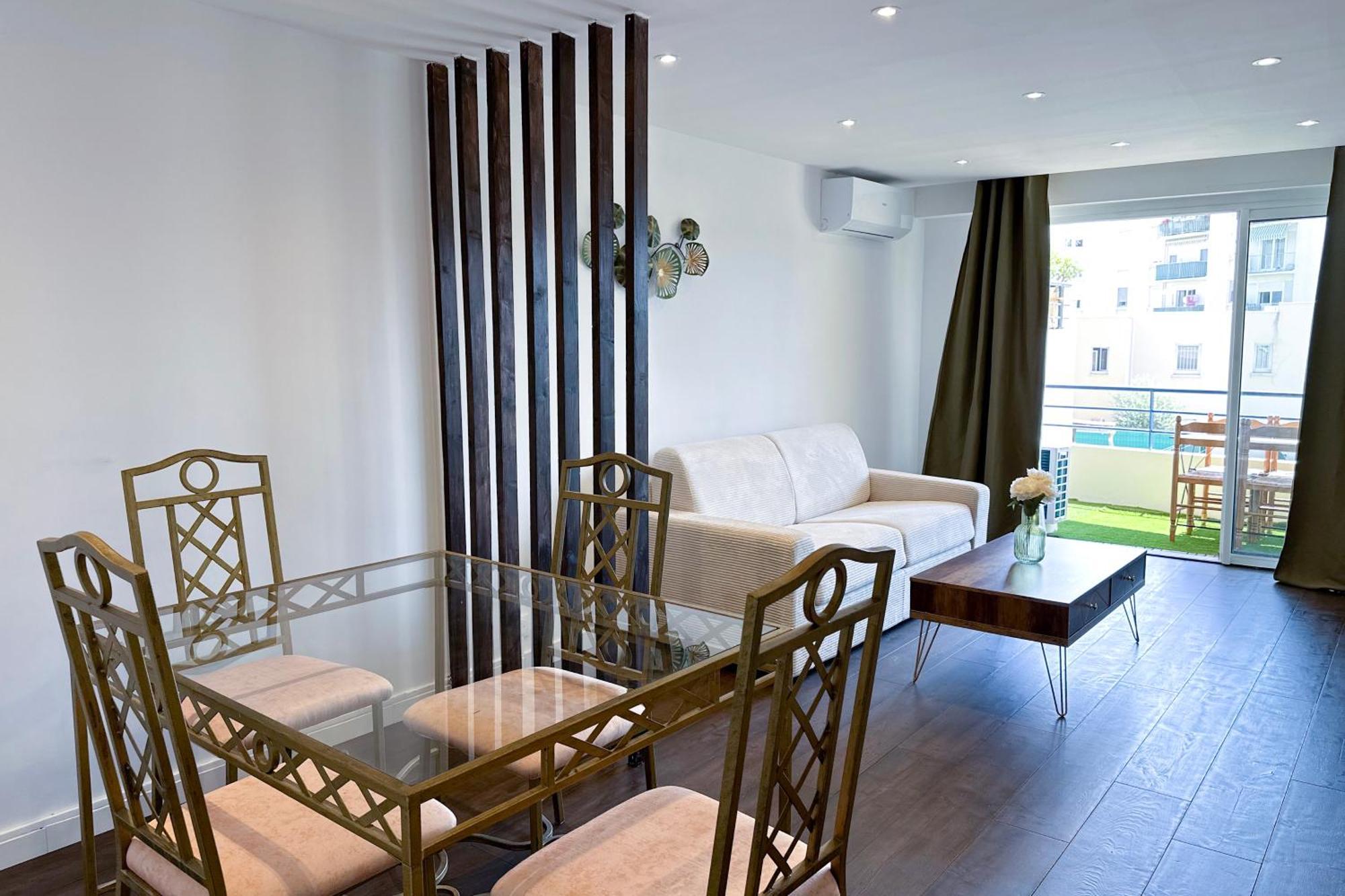 Poincare 4 - Lumineux, Renove, Central Et Calme A Juan Les Pins Antibes Eksteriør billede