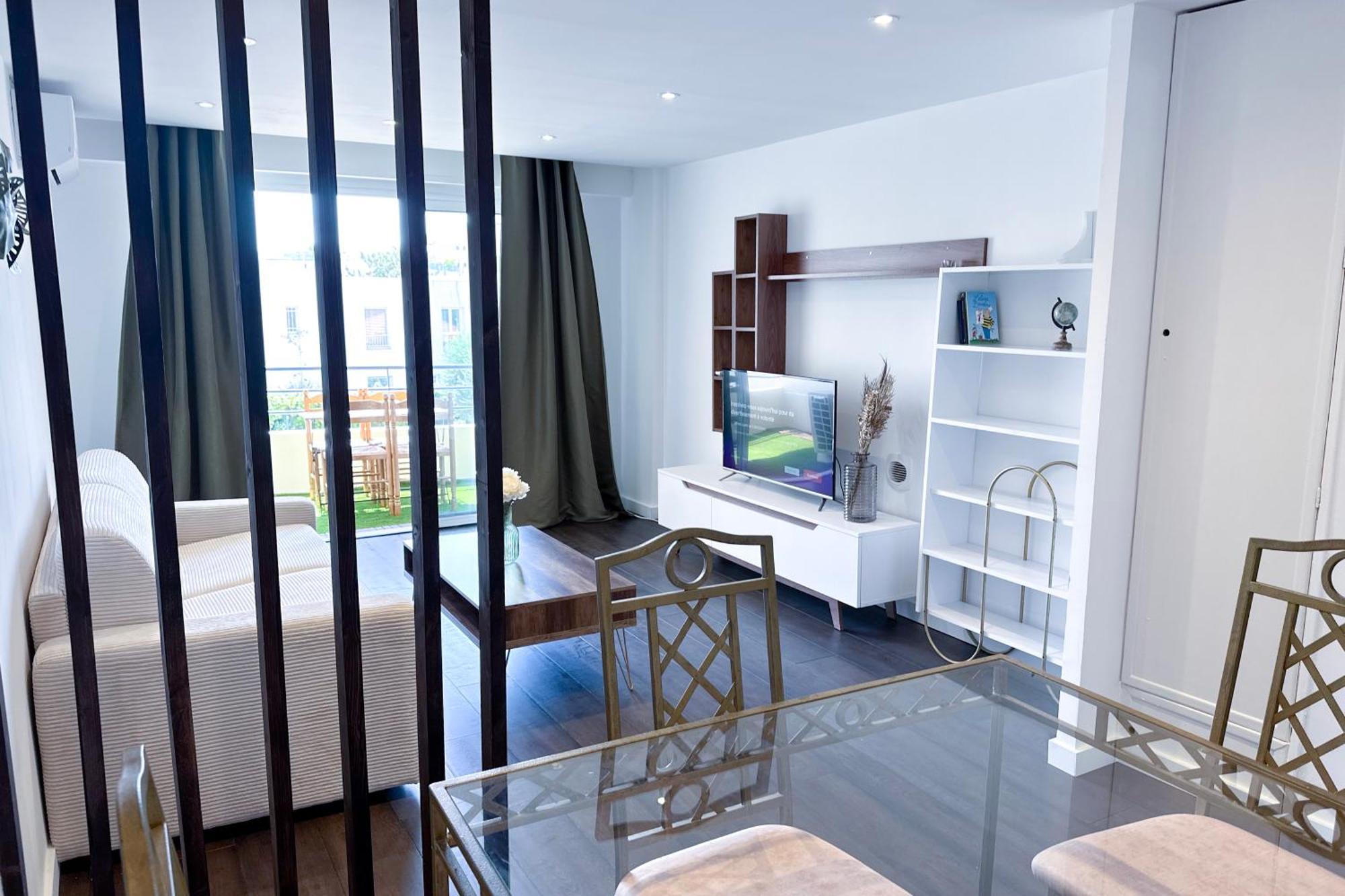Poincare 4 - Lumineux, Renove, Central Et Calme A Juan Les Pins Antibes Eksteriør billede